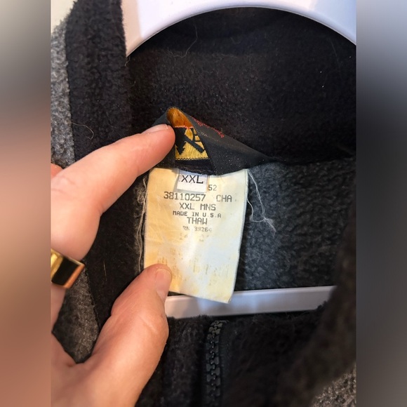 Vintage REI full zip grey and blue fleece jacket - Picture 5 of 6